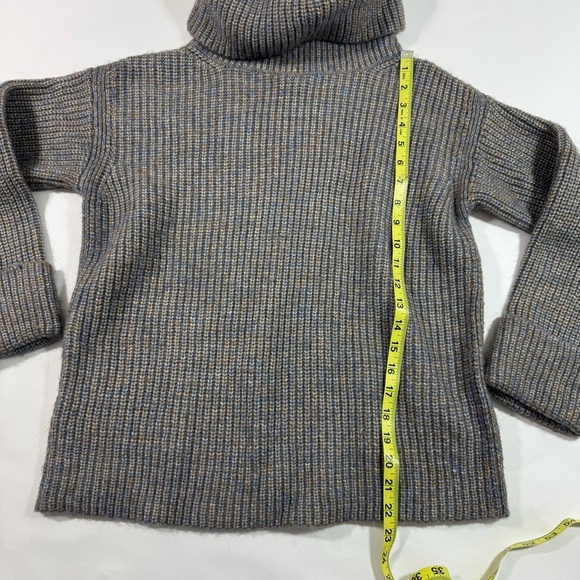 Ann Taylor Boxy Ribbed Sweater Blue MultiTurtleneck - Picture 6 of 7
